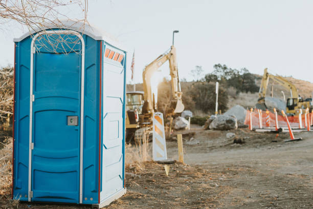 Best Portable restroom trailer rental  in Columbus, MT