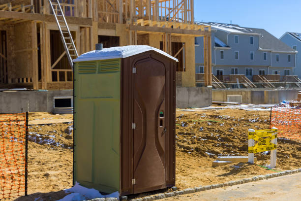 Best Portable restroom trailer rental  in Columbus, MT
